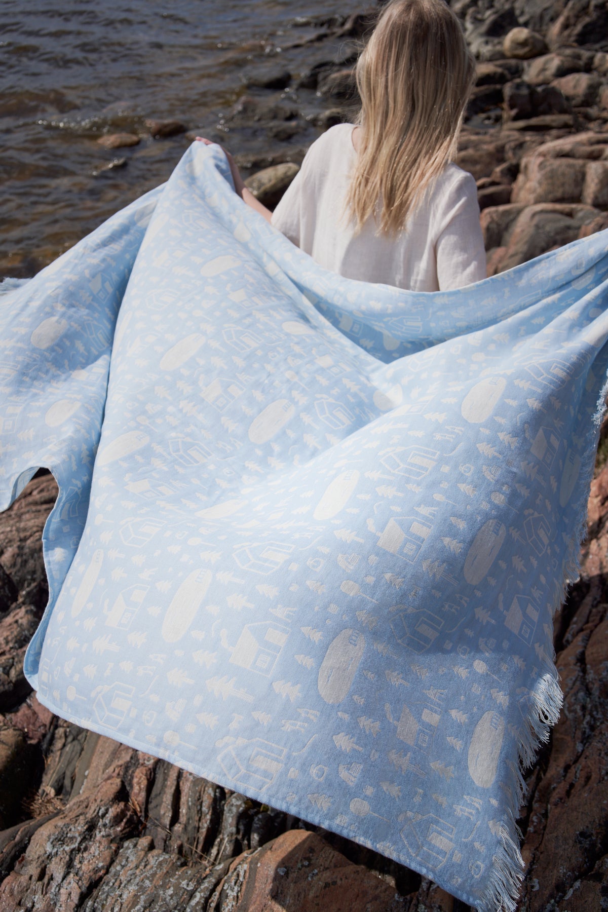 Sauna Linen Fringe Throw