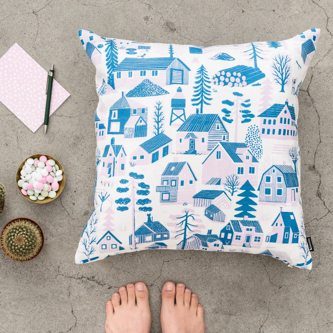 Mökkilä Blue Cushion Cover